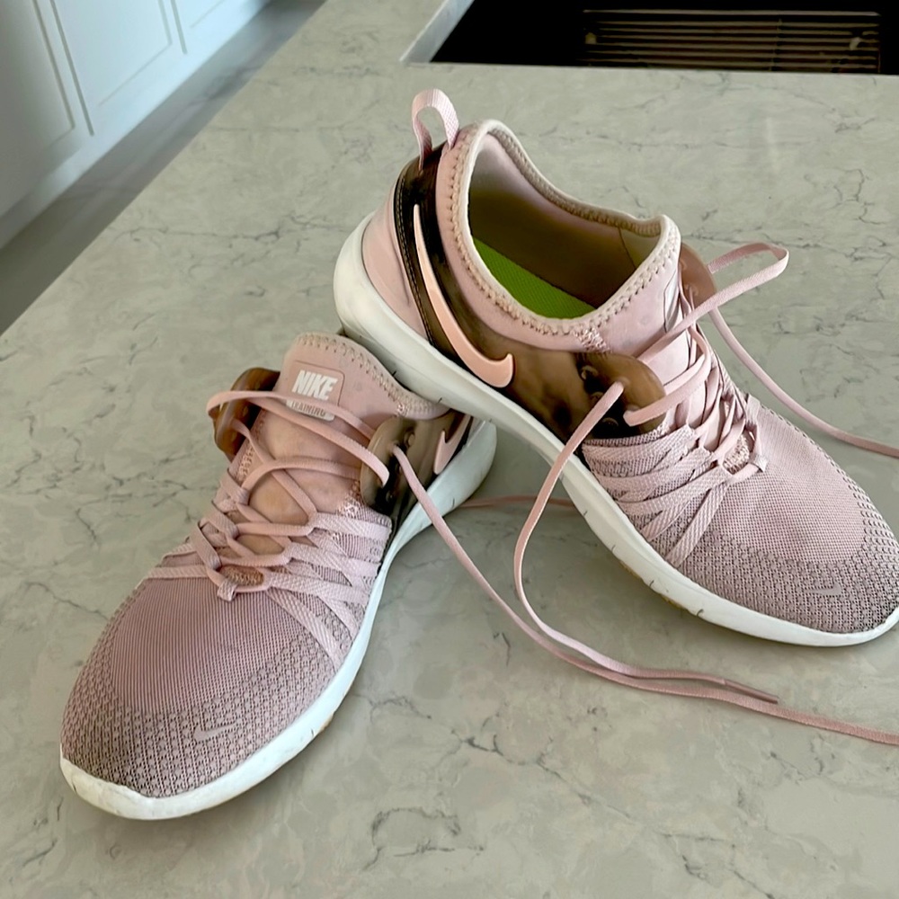 Nike pink training sneakers size 8